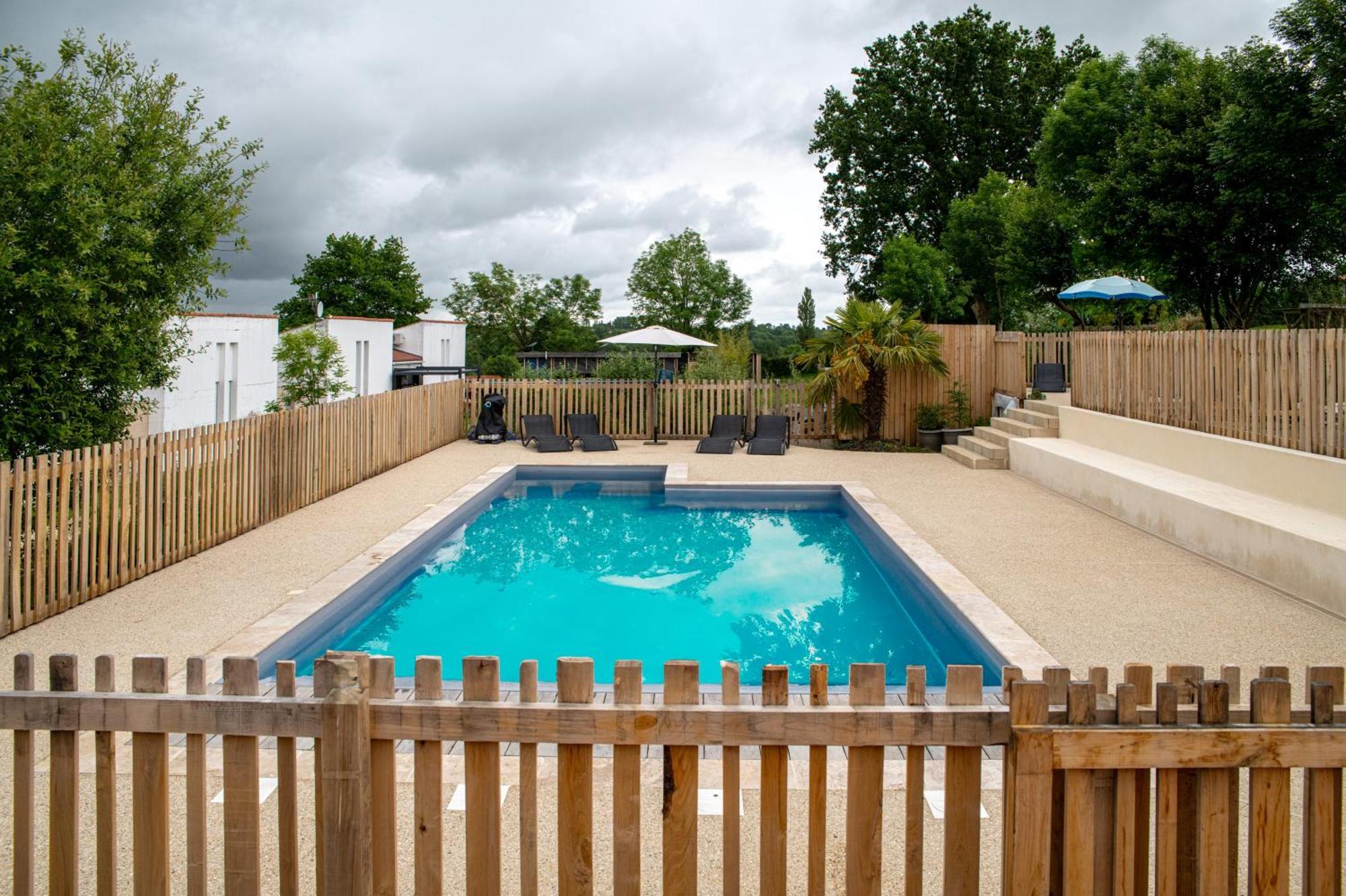 Etang Et Famille - Sherlock Verruyes Exterior photo